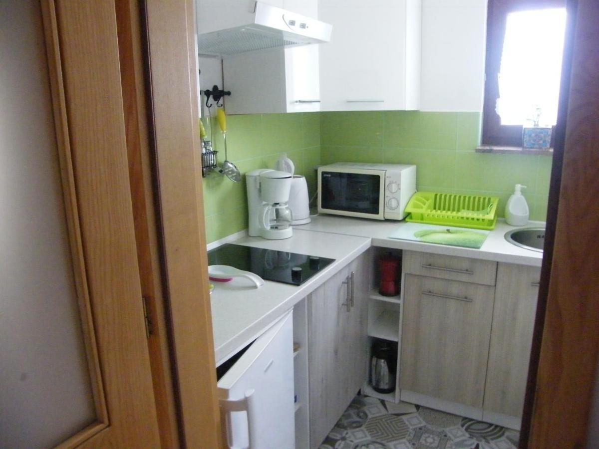 Apartment Mamut Premantura Esterno foto