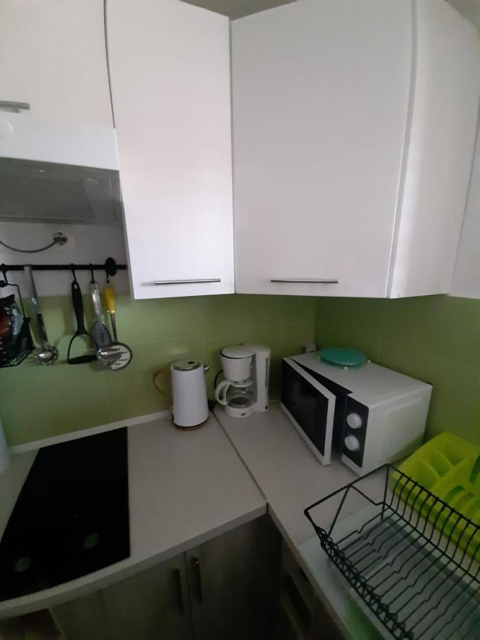 Apartment Mamut Premantura Esterno foto