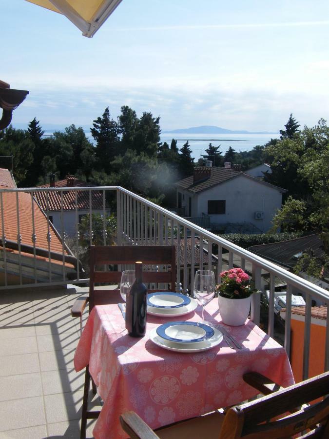 Apartment Mamut Premantura Esterno foto